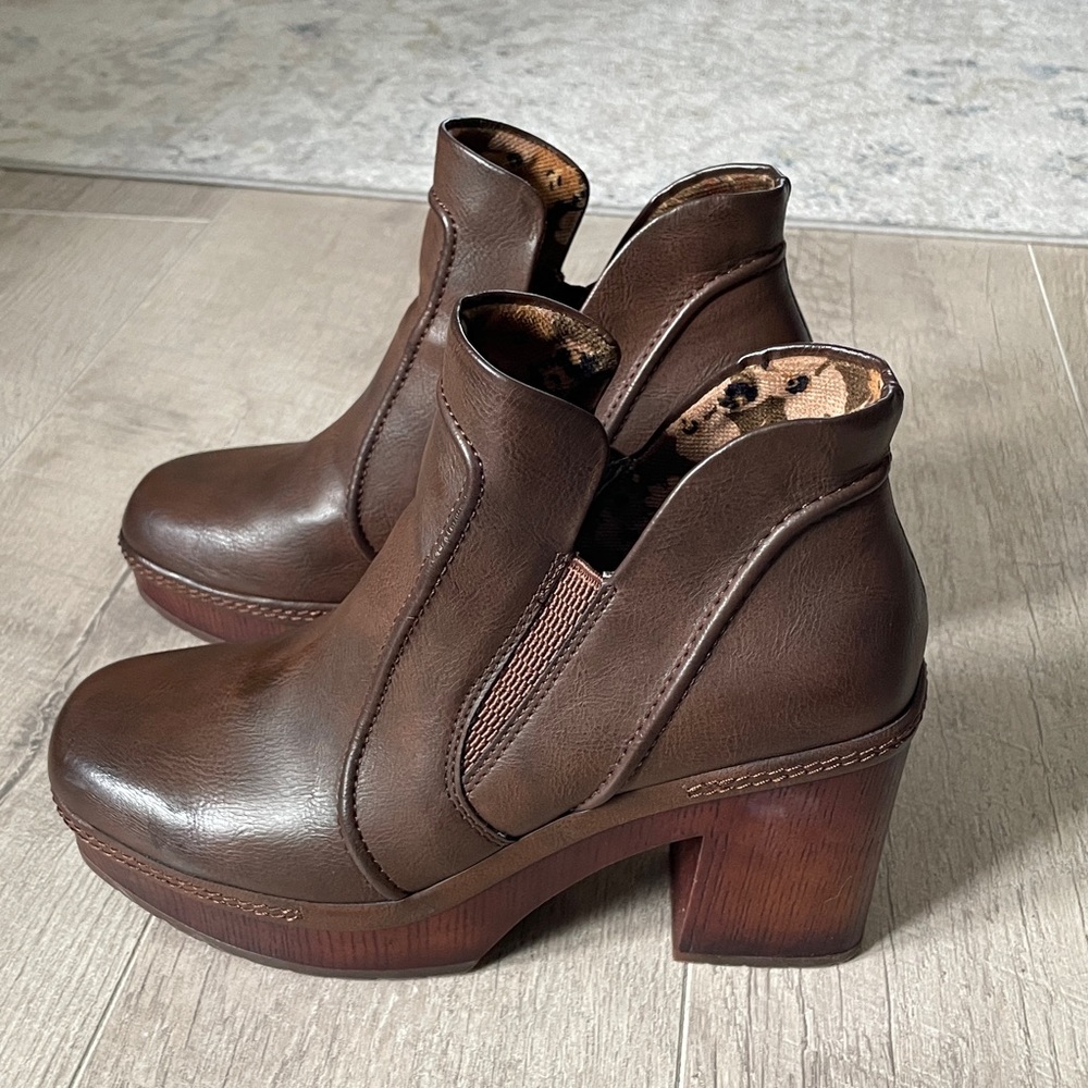 Kork Ease Women's Korks Robin Clog Bootie 7.5 - Picture 4 of 7